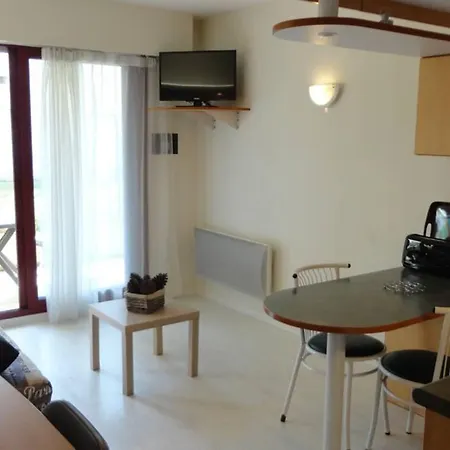 Studio, Terrasse, Piscine, Plage, Les Minimes * La Rochelle (Charente-Maritime)